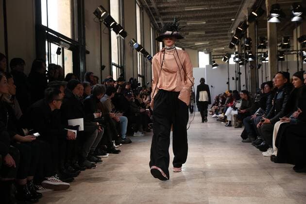 Paris Fashion Week, Modenschau ANN DEMEULEMEESTER - Paris, Frankreich - 20 01 2017 stephanechemin panoramic 