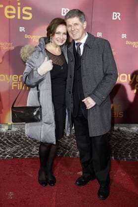 Horst Kummeth mit Ehefrau Eva bei der Verleihung des 38. Bayerischen Filmpreises 2016 im Prinzregententheater. München, 20.01.2017 Foto:xS.xGabschx xFuturexImage
