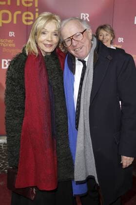 Klaus Doldinger mit Ehefrau Inge bei der Verleihung des 38. Bayerischen Filmpreises 2016 im Prinzregententheater. München, 20.01.2017 Foto:xS.xGabschx xFuturexImage