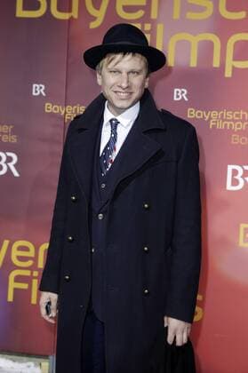 Robert Stadlober bei der Verleihung des 38. Bayerischen Filmpreises 2016 im Prinzregententheater. München, 20.01.2017 Foto:xS.xGabschx xFuturexImage