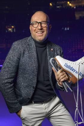 Thomas Rath bei der Premiere der Eisrevue Holiday on Ice - Time , für die er die Kostüme entworfen hat, in der Lanxess Arena. Köln, 21.01.2016 Foto:xC.xHardtx xFuturexImage