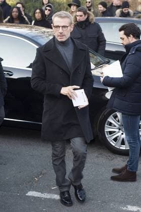 Lambert Wilson CELEBRITES : Arrivees des invites au defile Dior - Paris - 21 01 2017 JBAutissier Panoramic 