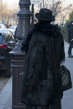 January 21, 2017 - Paris, France - Guest attends the Dior Homme Menswear Fall Winter 2017-2018 show as part of Paris Fashion Week on January 21, 2017 in Paris, France. Paris France  - ZUMAn230 20170122_zaa_n230_012