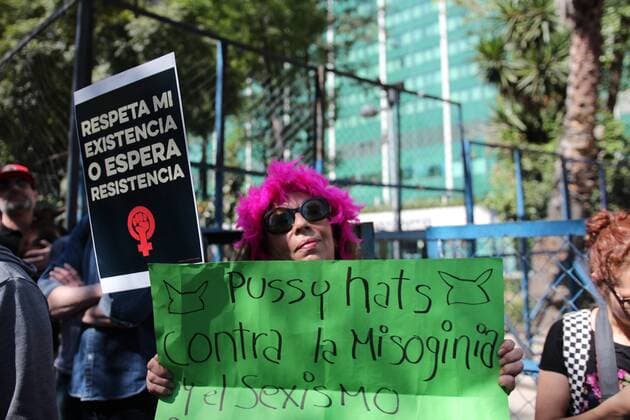 January 21, 2017 - Mexico City, Mexico - After Donald Trump Inaguration thousands of woman demonstrate in solidarity against misogyny outside U.S embassy in Mexico City, Jan, 21, 2017. Mexico City Mexico  - ZUMAn230 20170121_zaa_n230_668