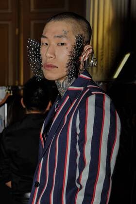 France: Henrik Vibskon show at Paris FW A model is seen on backstage of Henrik Vibskov show during Paris Men s Fashion Week Fall Winter 2017 18  GaetanoxPiazzolla