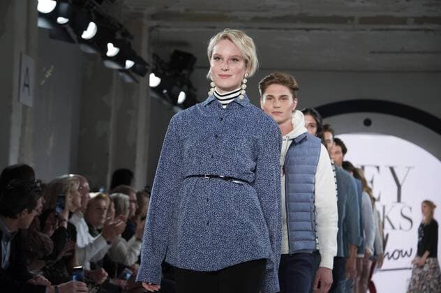 Kim Hnizdo bei der Key Looks The Show by Peek & Cloppenburg auf der Mercedes-Benz Fashion Week Berlin Autumn Winter 2017. Berlin, 21.01.2017 Foto:xF.xKernx xFuturexImage