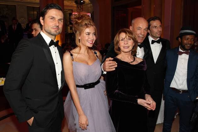 Simon Verhoeven, Paulina Rojinski, Senta Berger, Heiner Lauterbach, Quirin Berg und Eric Kabongo 44. Deutscher Filmball 2017 Hotel Bayerischer Hof Muenchen 21. Januar 2017