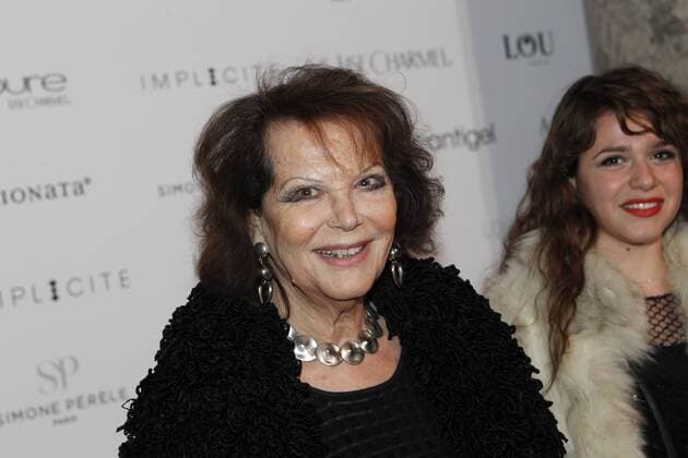 Paris Fashion Week - Lingerie Mon Amour Modenschau Claudia Cardinale CELEBRITES : Defile Lingerie mon Amour - Paris - 22 01 2017 MichaelBaucher Panoramic 