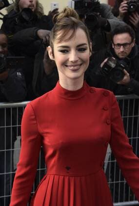 Louise Bourgoin ( actrice, mannequin et animatrice ) MODE : Fashion Week - Dior - 23 01 2017 FedericoPestellini Panoramic 