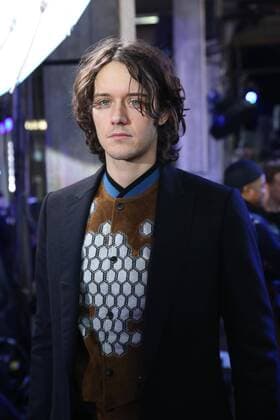 Fashion Week mode masculine - Lanvin - Paris - 22 01 2017 Cesar Domboy CELEBRITES : Fashion Week mode masculine - Lanvin - Paris - 22 01 2017 STEPHANEChemin panoramic 