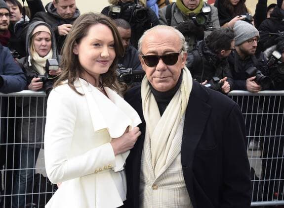 214983 Federico Pestellini Panoramic Starface 2017-01-23 Paris France Paris Fashion week. Defile Haute Couture Printemps ete 2017. People lors du defile Christian Dior Sophie Taylor et son compagnon Fawaz Gruosi Paris Fashion week. Defile Haute Couture Spring Summer 2017. People during the defile Christian Dior. Gruosi, Fawaz  Copyright: xFedericoxPestellini Panoramicx STAR_214983_030