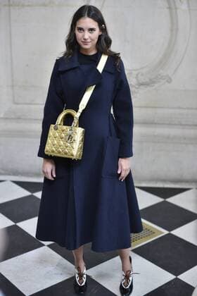 214987 Valentin Paoli Starface 2017-01-23 Paris France Paris Fashion Week 2017. Defile Dior. People. Photocall. Arrivabene, Viola  Copyright: xValentinxPaolix xStarfacex STAR_214987_005