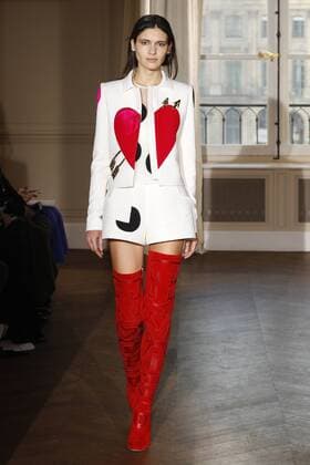 214981 Marineau Starface 2017-01-23 Paris France Paris Fashion week. Defile Haute Couture Printemps ete 2017.SCHIAPARELLI. Schiaparelli, spring-summer 2017 Paris, France Paris Fashion week. Defile Haute Couture Spring Summer 2017. SCHIAPARELLI. Editorial use only _sans_perso  Copyright: xMarineaux STAR_214981_002