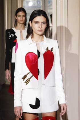 214981 Marineau Starface 2017-01-23 Paris France Paris Fashion week. Defile Haute Couture Printemps ete 2017.SCHIAPARELLI. Schiaparelli, spring-summer 2017 Paris, France Paris Fashion week. Defile Haute Couture Spring Summer 2017. SCHIAPARELLI. Editorial use only _sans_perso  Copyright: xMarineaux STAR_214981_045