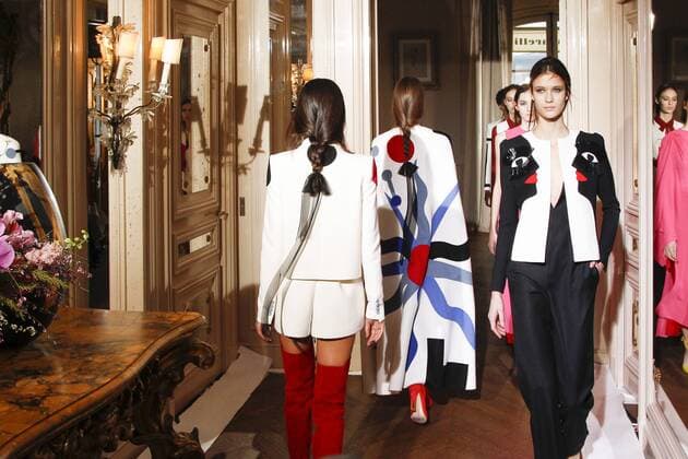 214981 Marineau Starface 2017-01-23 Paris France Paris Fashion week. Defile Haute Couture Printemps ete 2017.SCHIAPARELLI. Schiaparelli, spring-summer 2017 Paris, France Paris Fashion week. Defile Haute Couture Spring Summer 2017. SCHIAPARELLI. Editorial use only _sans_perso  Copyright: xMarineaux STAR_214981_046
