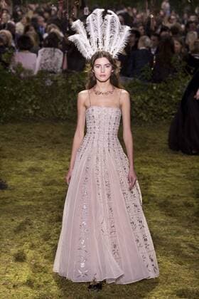 214998 Marineau Starface 2017-01-23 Paris France Paris Fashion Week 2017. Défilé Haute Couture Christian Dior. Paris Fashion Week 2017. Haute Couture Fashion Show Christian Dior. Christian Dior , Couture, spring-summer 2017 Paris, France Editorial use only _sans_perso  Copyright: xMarineaux STAR_214998_068