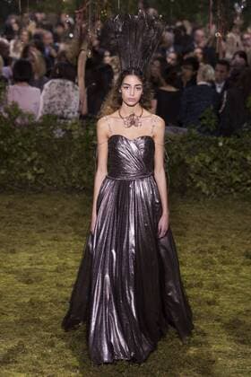 214998 Marineau Starface 2017-01-23 Paris France Paris Fashion Week 2017. Défilé Haute Couture Christian Dior. Paris Fashion Week 2017. Haute Couture Fashion Show Christian Dior. Christian Dior , Couture, spring-summer 2017 Paris, France Editorial use only _sans_perso  Copyright: xMarineaux STAR_214998_081