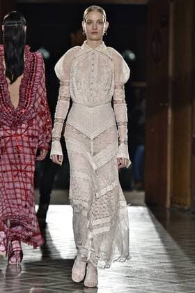 215001 Marineau Starface 2017-01-23 Paris France Paris Fashion Week 2017. Défilé Haute Couture Givenchy. Paris Fashion Week 2017. Haute Couture Fashion Show Givenchy. Givenchy, spring-summer 2017 Paris, France Editorial use only _sans_perso  Copyright: xMarineaux STAR_215001_009