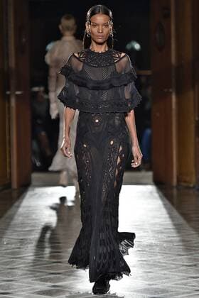 215001 Marineau Starface 2017-01-23 Paris France Paris Fashion Week 2017. Défilé Haute Couture Givenchy. Paris Fashion Week 2017. Haute Couture Fashion Show Givenchy. Givenchy, spring-summer 2017 Paris, France Editorial use only _sans_perso  Copyright: xMarineaux STAR_215001_011