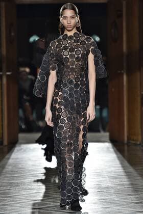 215001 Marineau Starface 2017-01-23 Paris France Paris Fashion Week 2017. Défilé Haute Couture Givenchy. Paris Fashion Week 2017. Haute Couture Fashion Show Givenchy. Givenchy, spring-summer 2017 Paris, France Editorial use only _sans_perso  Copyright: xMarineaux STAR_215001_013