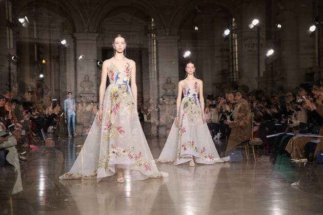 Fashion Week Haute couture - Georges Obeika - Paris - 23 01 2017 CELEBRITES : Fashion Week Haute couture - Georges Obeika - Paris - 23 01 2017 STEPHANEChemin panoramic 