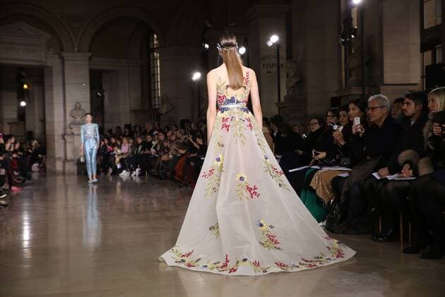 Fashion Week Haute couture - Georges Obeika - Paris - 23 01 2017 CELEBRITES : Fashion Week Haute couture - Georges Obeika - Paris - 23 01 2017 STEPHANEChemin panoramic 