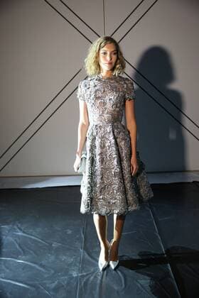 Fashion Week Haute couture - Ralf et Russo - Paris - 23 01 2017 Arizona Muse CELEBRITES : Fashion Week Haute couture - Ralph et Russo - Paris - 23 01 2017 STEPHANEChemin panoramic 