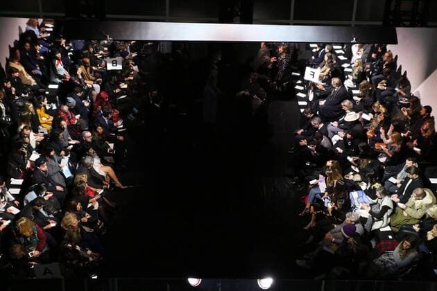 Fashion Week Haute couture - Ralf et Russo - Paris - 23 01 2017 CELEBRITES : Fashion Week Haute couture - Ralph et Russo - Paris - 23 01 2017 STEPHANEChemin panoramic 