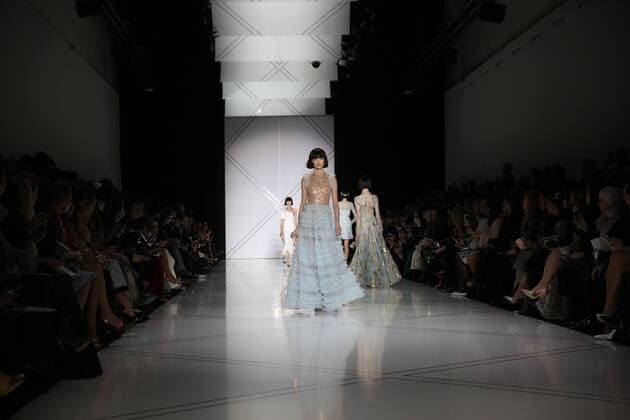 Fashion Week Haute couture - Ralf et Russo - Paris - 23 01 2017 CELEBRITES : Fashion Week Haute couture - Ralph et Russo - Paris - 23 01 2017 STEPHANEChemin panoramic 