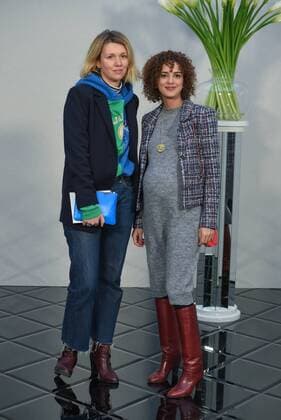 Paris Fashion Week - Prominente bei Chanel 215015 Serge Arnal Starface 2017-01-24 France Paris Fashion week. Defile Haute Couture Printemps ete 2017. CHANEL. People. Slimani, Leila  Copyright: xSergexArnalx xStarfacex STAR_215015_082