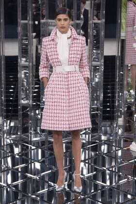 215021 Marineau Starface 2017-01-24 Paris France Paris Fashion week. Defile Haute Couture Printemps ete 2017. CHANEL. Paris Fashion week. Defile Haute Couture Spring Summer 2017. CHANEL. Chanel, Couture, spring-summer 2017 Paris, France Editorial use only _sans_perso  Copyright: xMarineaux STAR_215021_003