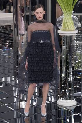 215021 Marineau Starface 2017-01-24 Paris France Paris Fashion week. Defile Haute Couture Printemps ete 2017. CHANEL. Paris Fashion week. Defile Haute Couture Spring Summer 2017. CHANEL. Chanel, Couture, spring-summer 2017 Paris, France Editorial use only _sans_perso  Copyright: xMarineaux STAR_215021_034