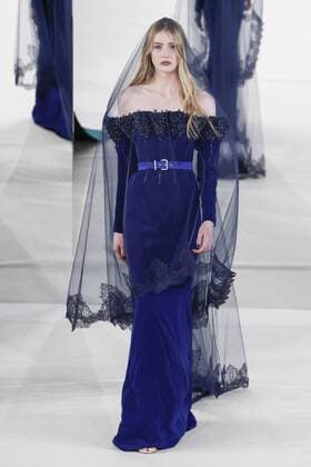 215029 Marineau Starface 2017-01-24 Paris France Paris Fashion week. Defile Haute Couture Printemps ete 2017 Alexis Mabille. Alexis Mabille Couture, spring-summer 2017 Paris, France Editorial use only _sans_perso  Copyright: xMarineaux STAR_215029_009