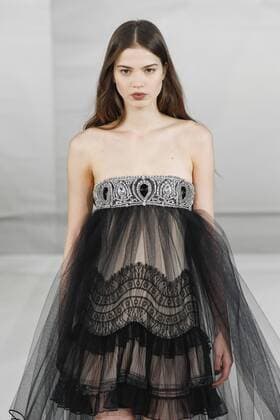 215029 Marineau Starface 2017-01-24 Paris France Paris Fashion week. Defile Haute Couture Printemps ete 2017 Alexis Mabille. Alexis Mabille Couture, spring-summer 2017 Paris, France Editorial use only _sans_perso  Copyright: xMarineaux STAR_215029_024