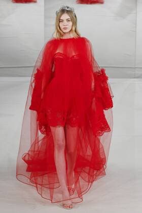 215029 Marineau Starface 2017-01-24 Paris France Paris Fashion week. Defile Haute Couture Printemps ete 2017 Alexis Mabille. Alexis Mabille Couture, spring-summer 2017 Paris, France Editorial use only _sans_perso  Copyright: xMarineaux STAR_215029_025
