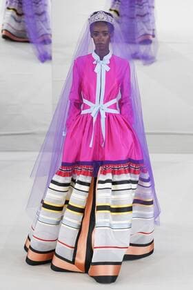 215029 Marineau Starface 2017-01-24 Paris France Paris Fashion week. Defile Haute Couture Printemps ete 2017 Alexis Mabille. Alexis Mabille Couture, spring-summer 2017 Paris, France Editorial use only _sans_perso  Copyright: xMarineaux STAR_215029_028