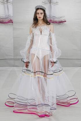 215029 Marineau Starface 2017-01-24 Paris France Paris Fashion week. Defile Haute Couture Printemps ete 2017 Alexis Mabille. Alexis Mabille Couture, spring-summer 2017 Paris, France Editorial use only _sans_perso  Copyright: xMarineaux STAR_215029_029