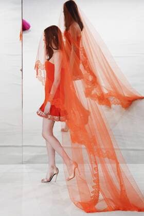215029 Marineau Starface 2017-01-24 Paris France Paris Fashion week. Defile Haute Couture Printemps ete 2017 Alexis Mabille. Alexis Mabille Couture, spring-summer 2017 Paris, France Editorial use only _sans_perso  Copyright: xMarineaux STAR_215029_039