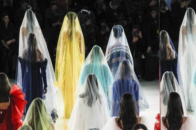 Bilder des Tages 215029 Marineau Starface 2017-01-24 Paris France Paris Fashion week. Defile Haute Couture Printemps ete 2017 Alexis Mabille. Alexis Mabille Couture, spring-summer 2017 Paris, France Editorial use only _sans_perso  Copyright: xMarineaux STAR_215029_048