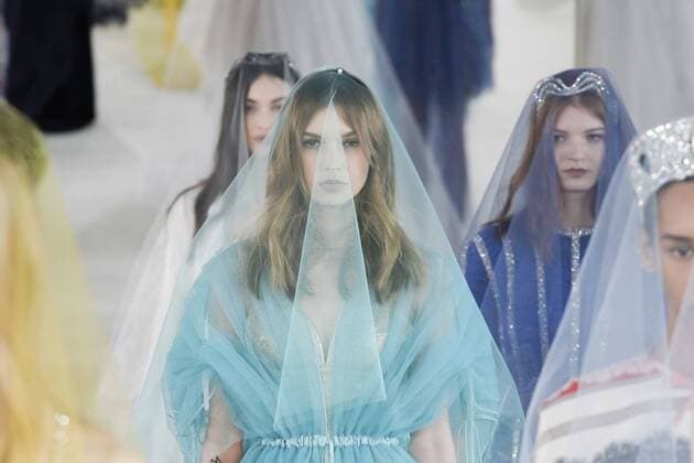 215029 Marineau Starface 2017-01-24 Paris France Paris Fashion week. Defile Haute Couture Printemps ete 2017 Alexis Mabille. Alexis Mabille Couture, spring-summer 2017 Paris, France Editorial use only _sans_perso  Copyright: xMarineaux STAR_215029_052