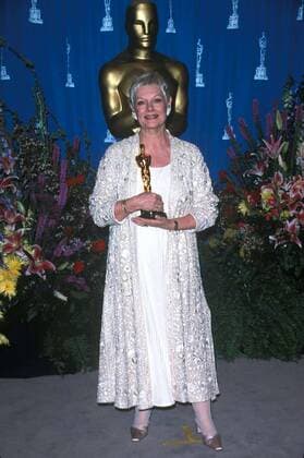 Feb. 1, 2006 - K15044LR.71ST ACADEMY AWARDS OSCARS 03-21-1999.JUDI DENCH. LISA ROSE- - ZUMAg49_ 20060201_gaf_g103_091 Copyright: xLisaxRosex