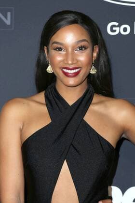 LOS ANGELES - JAN 23: Krystal Harris at the BET s The New Edition Story Premiere Screening at Paramount Studios on January 23, 2017 in Los Angeles, CA  Copyright: xHPAx xIPAx