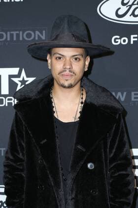 LOS ANGELES - JAN 23: Evan Ross at the BET s The New Edition Story Premiere Screening at Paramount Studios on January 23, 2017 in Los Angeles, CA  Copyright: xHPAx xIPAx