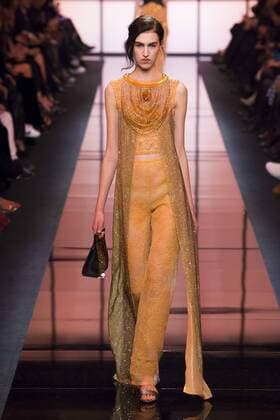 215042 Marineau Starface 2017-01-24 Paris France Paris Fashion week. Defile Haute Couture Printemps ete 2017. Giorgio Armani Prive. Armani Privé, spring-summer 2017 Paris, France Paris Fashion week. Defile Haute Couture Spring Summer 2017. Giorgio Armani Prive. Editorial use only _sans_perso  Copyright: xMarineaux STAR_215042_045