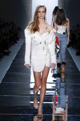 215043 Marineau Starface 2017-01-24 Paris France Paris Fashion week. Defile Haute Couture Printemps ete 2017. Alexandre Vauthier. Paris Fashion week. Defile Haute Couture Spring Summer 2017 Alexandre Vauthier. Alexandre Vauthier, spring-summer 2017 Paris, France Editorial use only _sans_perso  Copyright: xMarineaux STAR_215043_005