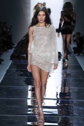 215043 Marineau Starface 2017-01-24 Paris France Paris Fashion week. Defile Haute Couture Printemps ete 2017. Alexandre Vauthier. Paris Fashion week. Defile Haute Couture Spring Summer 2017 Alexandre Vauthier. Alexandre Vauthier, spring-summer 2017 Paris, France Editorial use only Hadid, Bella  Copyright: xMarineaux STAR_215043_036