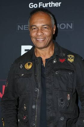 LOS ANGELES - JAN 23: Ray Parker Jr at the BET s The New Edition Story Premiere Screening at Paramount Studios on January 23, 2017 in Los Angeles, CA  Copyright: xHPAx xIPAx