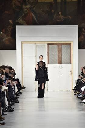215057 Marineau Starface 2017-01-25 Paris France Paris Fashion week. Defile Haute Couture Printemps ete 2017. Maison Margiela. Paris Fashion week. Defile Haute Couture Spring Summer 2017 Maison Margiela Paris Haute Couture Spring Summer 2017 January 2017 Editorial use only _sans_perso  Copyright: xMarineaux STAR_215057_001