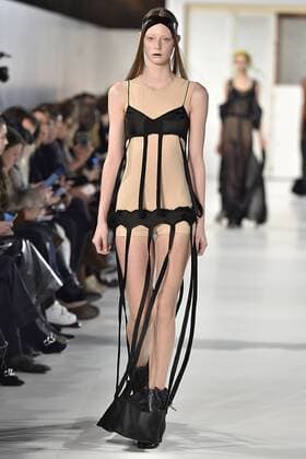 215057 Marineau Starface 2017-01-25 Paris France Paris Fashion week. Defile Haute Couture Printemps ete 2017. Maison Margiela. Paris Fashion week. Defile Haute Couture Spring Summer 2017 Maison Margiela Paris Haute Couture Spring Summer 2017 January 2017 Editorial use only _sans_perso  Copyright: xMarineaux STAR_215057_007
