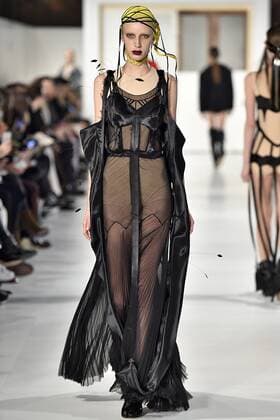 215057 Marineau Starface 2017-01-25 Paris France Paris Fashion week. Defile Haute Couture Printemps ete 2017. Maison Margiela. Paris Fashion week. Defile Haute Couture Spring Summer 2017 Maison Margiela Paris Haute Couture Spring Summer 2017 January 2017 Editorial use only _sans_perso  Copyright: xMarineaux STAR_215057_008